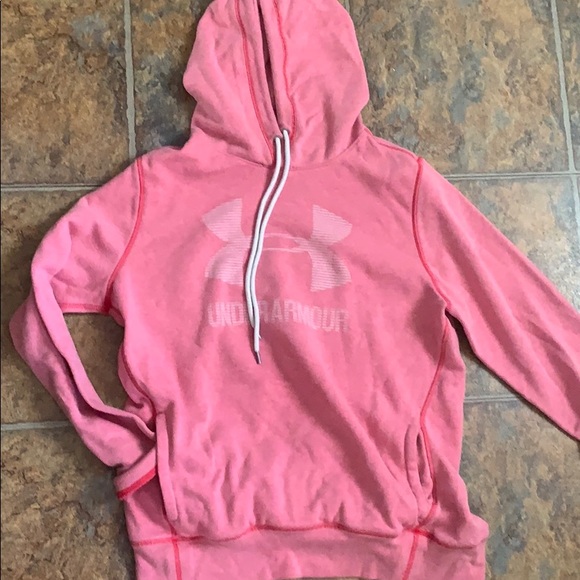 under armour loose sweatshirt